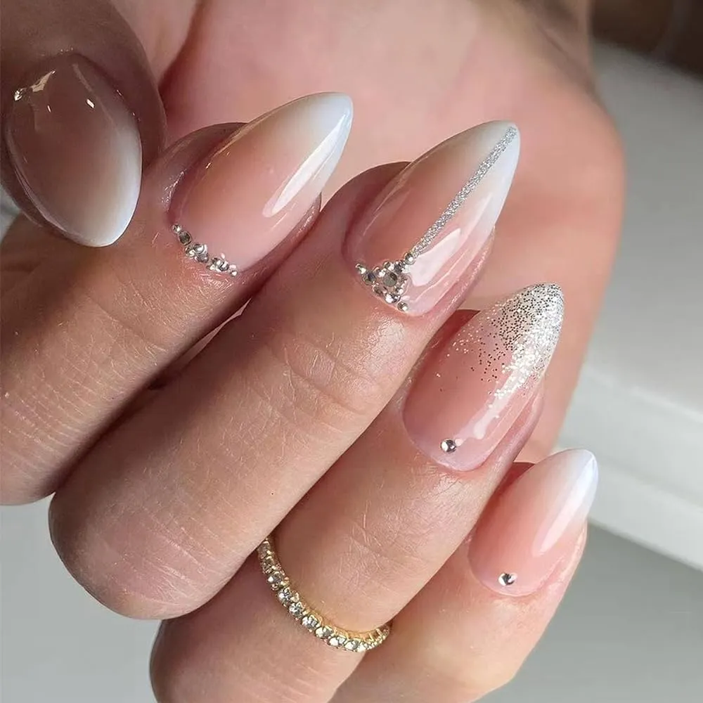 Almond Nails Oval Shape