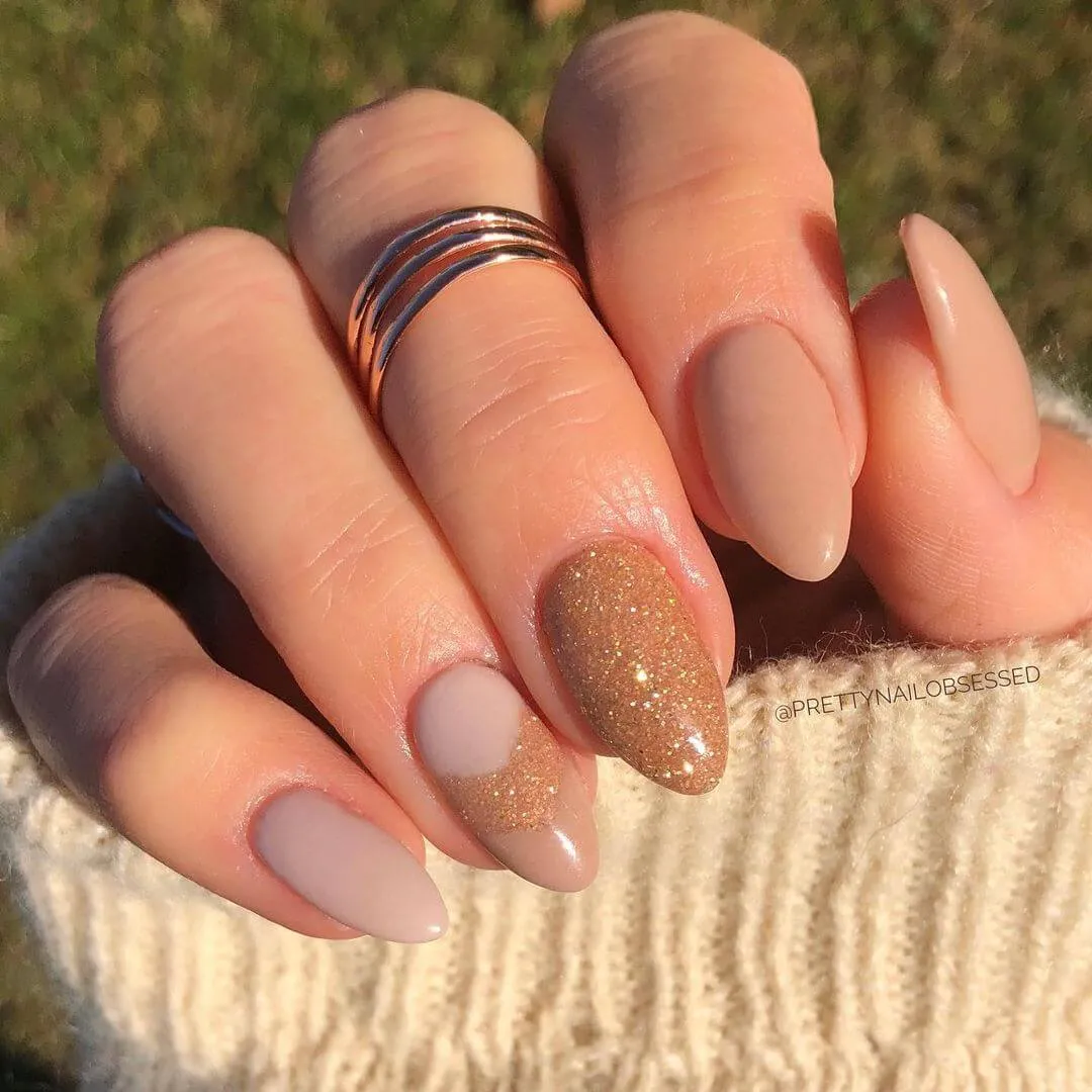 Almond Nails Oval Shape