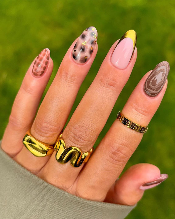 Mix & Match Nails