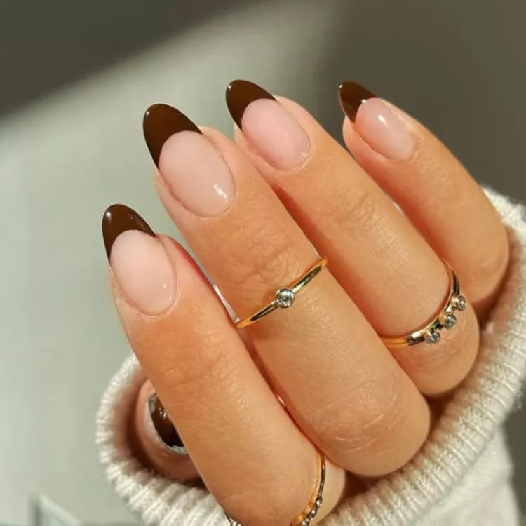 Latte Glow Nails