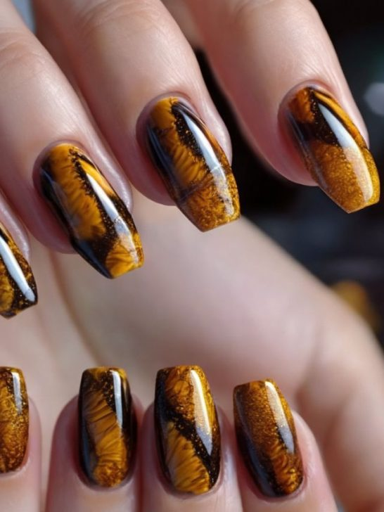 Amber Nail