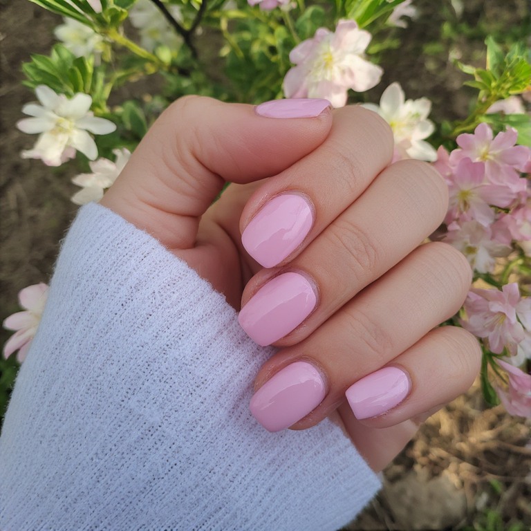 Soft Pastel Nails